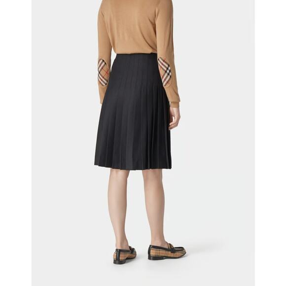 BURBERRY Women's Asymmetrical A-line Skirt Size 2 Black Knee Length Pleated NWT - Picture 4 of 13